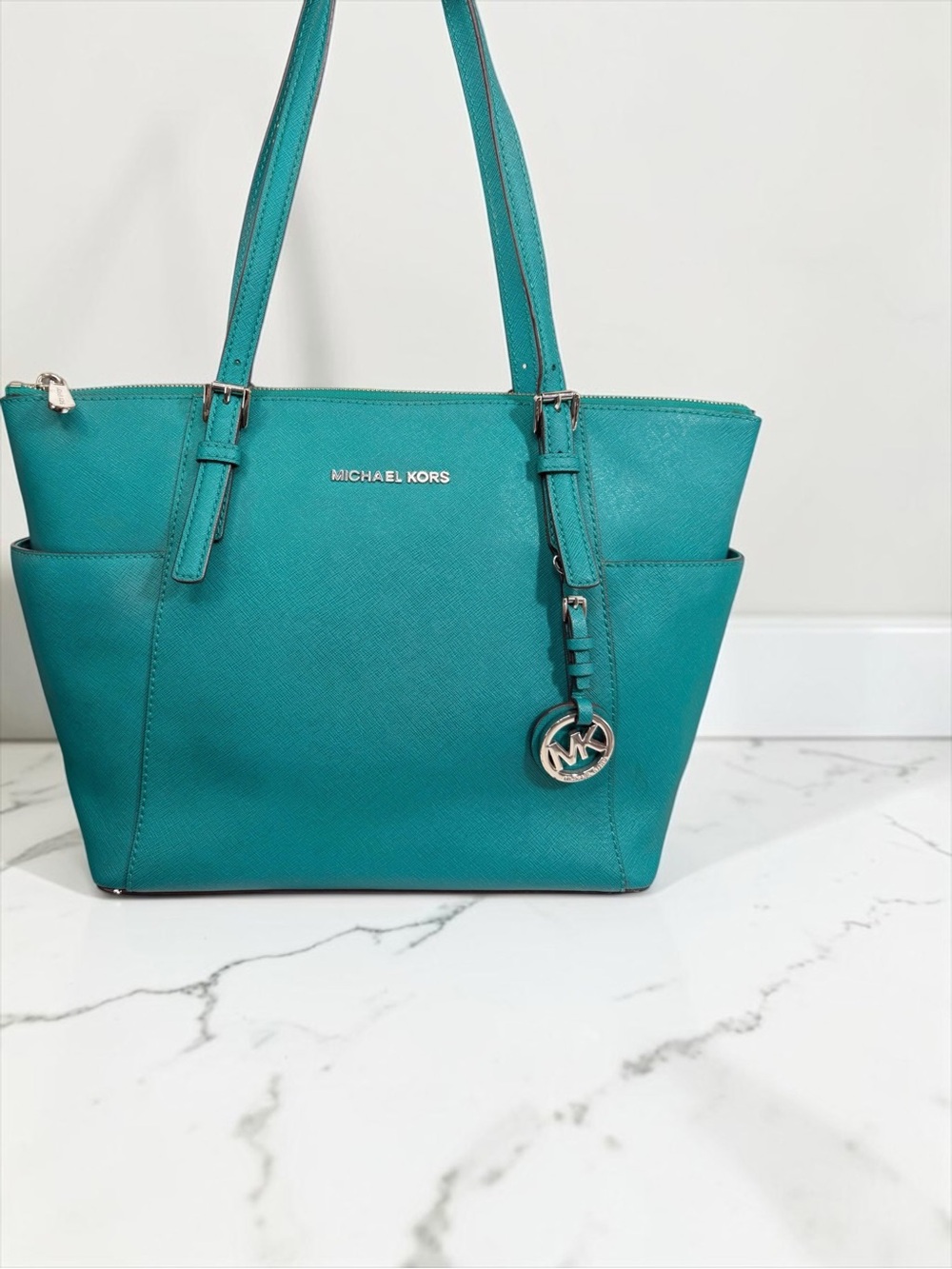Michael Kors Turquoise Jet Set East West Saffiano Leather Top Zip Tote MK charm
